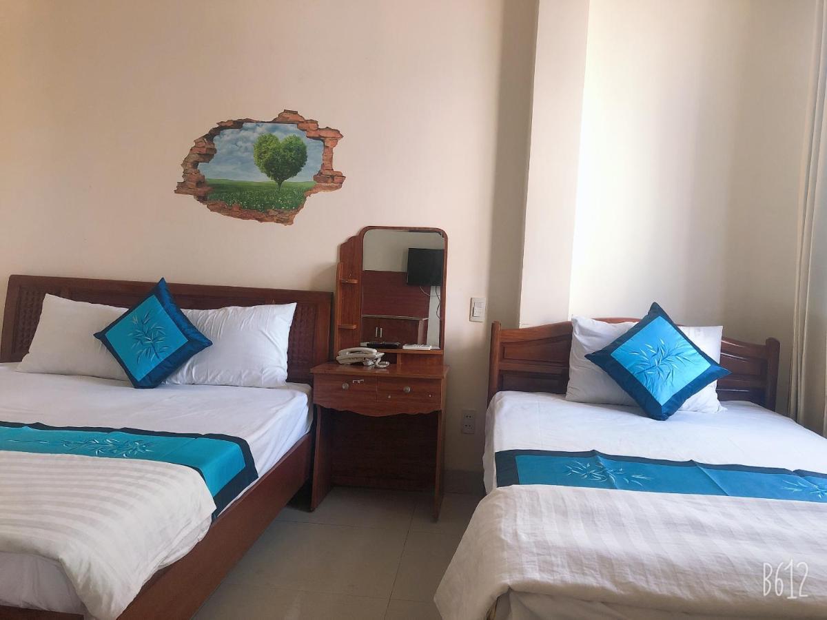 Victori Hotel Danang Екстериор снимка