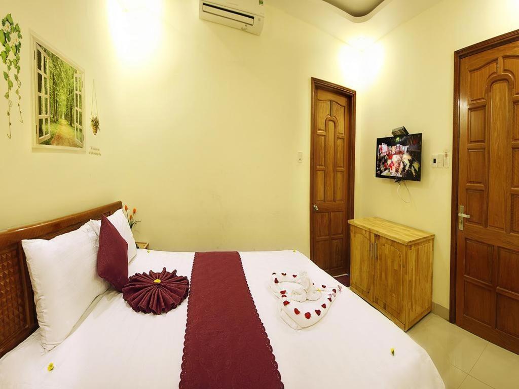 Victori Hotel Danang Екстериор снимка