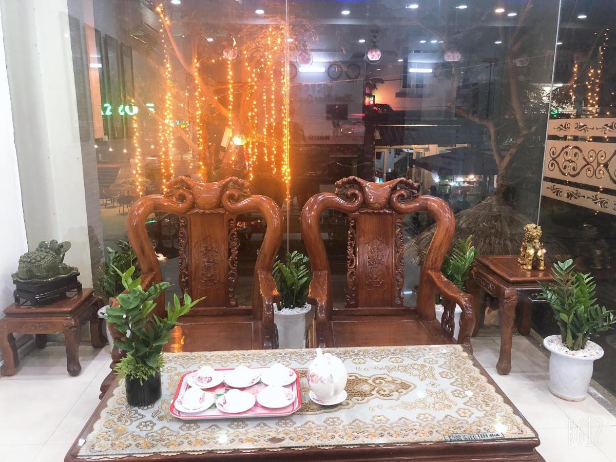 Victori Hotel Danang Екстериор снимка