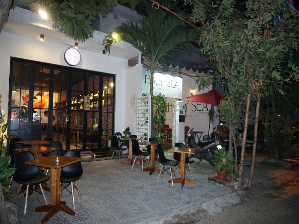 Victori Hotel Danang Екстериор снимка