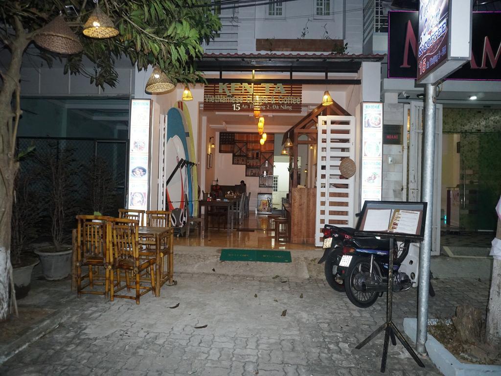 Victori Hotel Danang Екстериор снимка