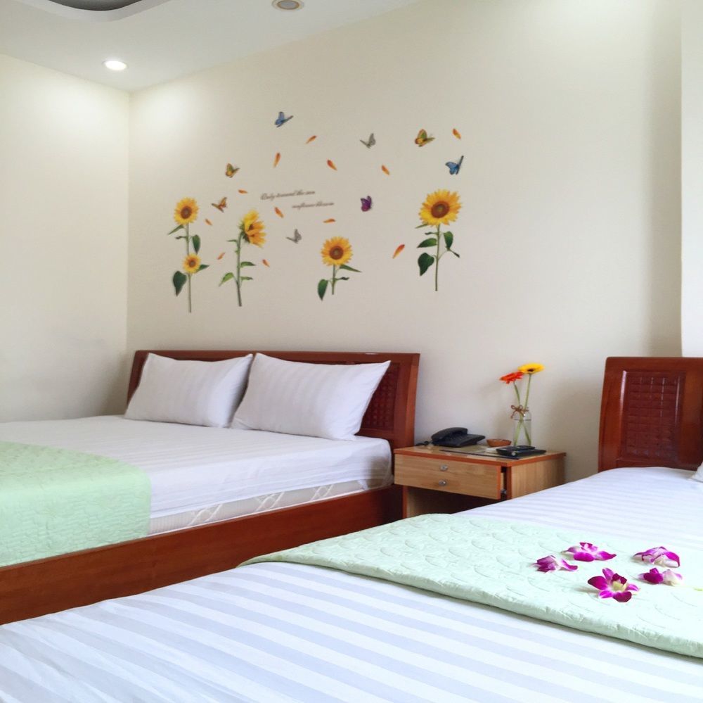 Victori Hotel Danang Екстериор снимка