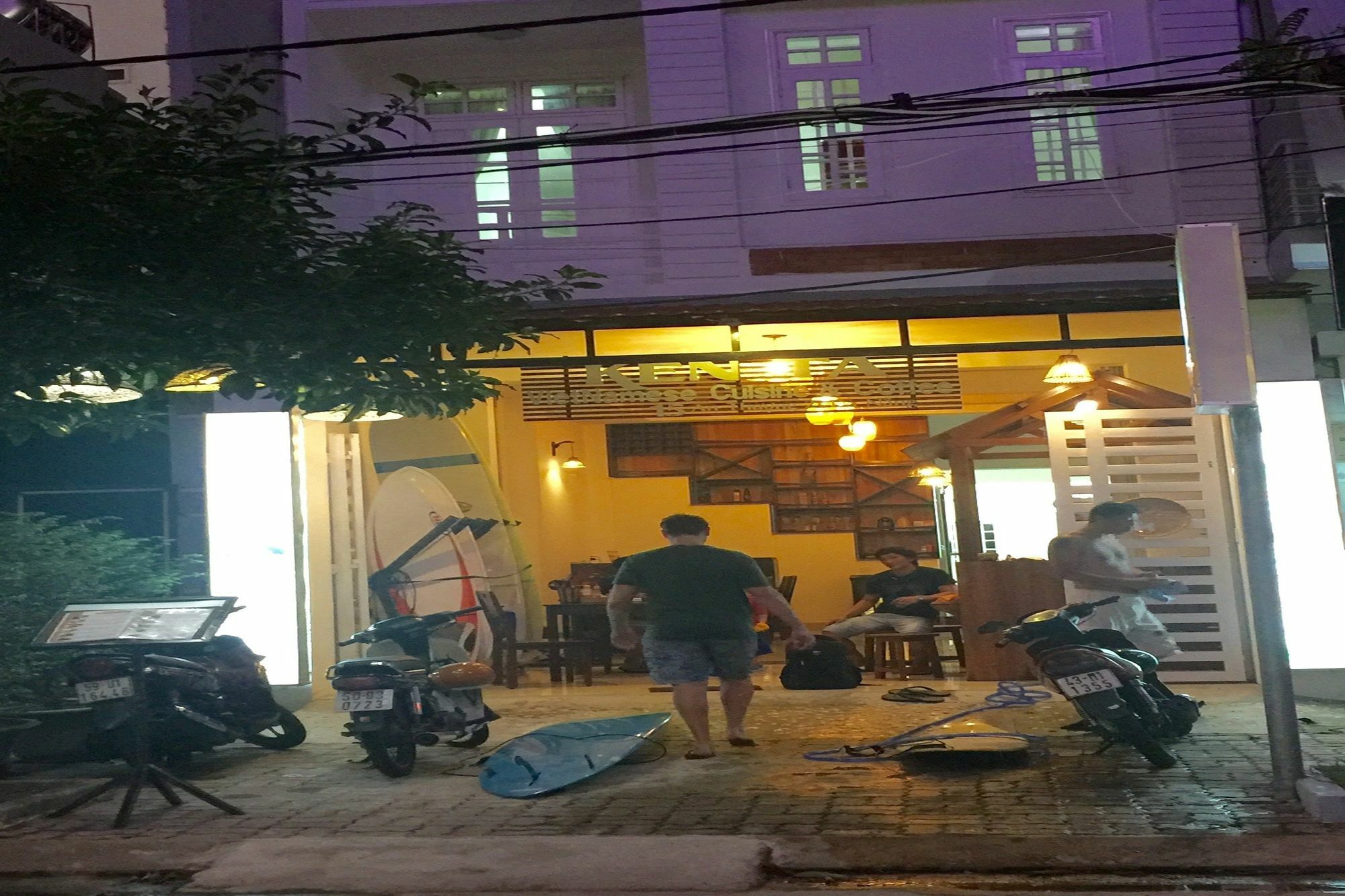 Victori Hotel Danang Екстериор снимка