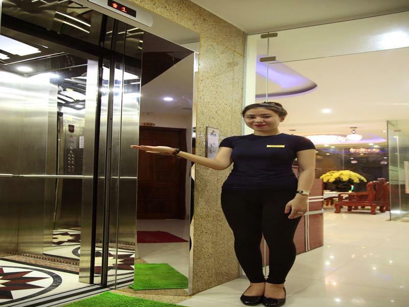 Victori Hotel Danang Екстериор снимка